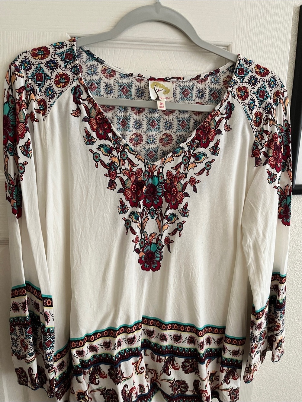 fig and flower White Tunic with Teal & Burgundy Floral Embroidery